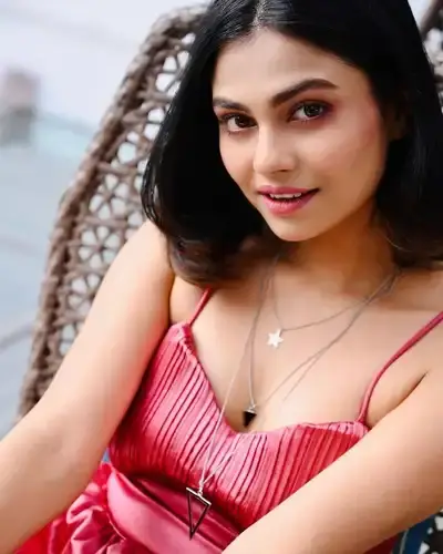 Escort Service Chandrakona
